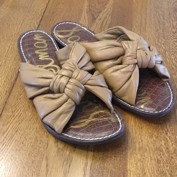 Woman’s Sam Edelman camel crossknot slide sandals. Size 10.5.Soft leather uppers - Picture 1 of 7
